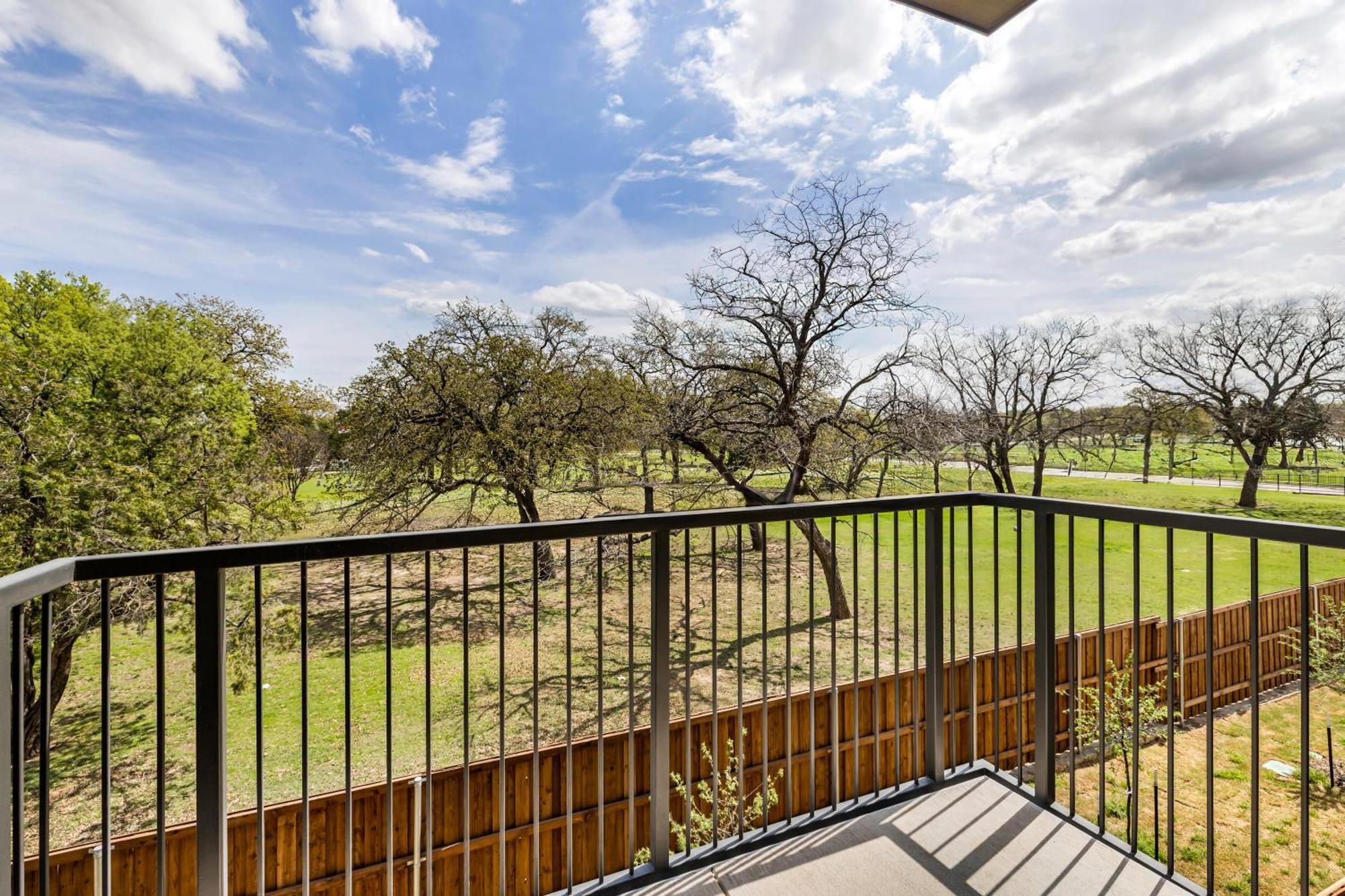 Railyard Apartments By Barsala Denton Room photo