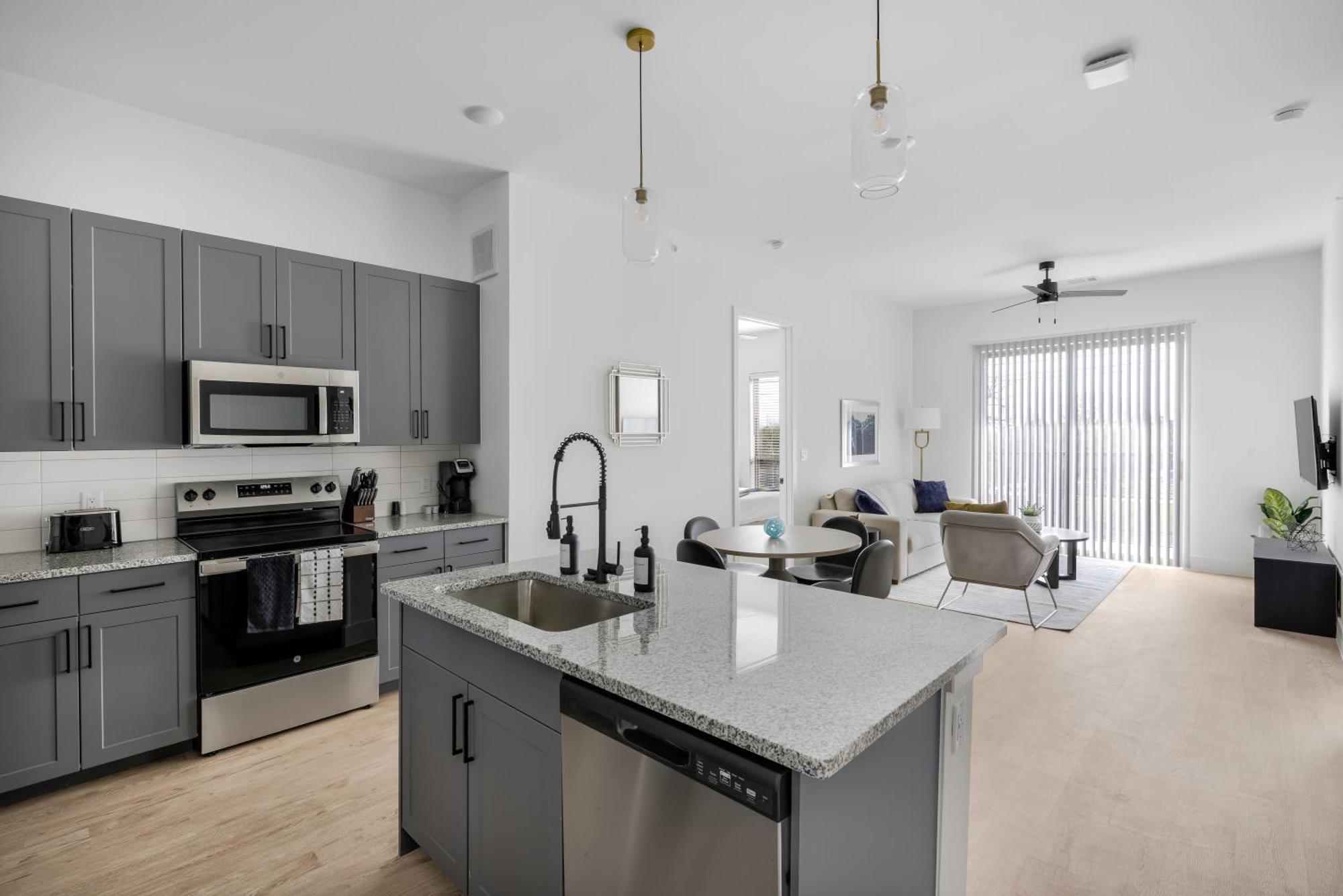 Railyard Apartments By Barsala Denton Room photo